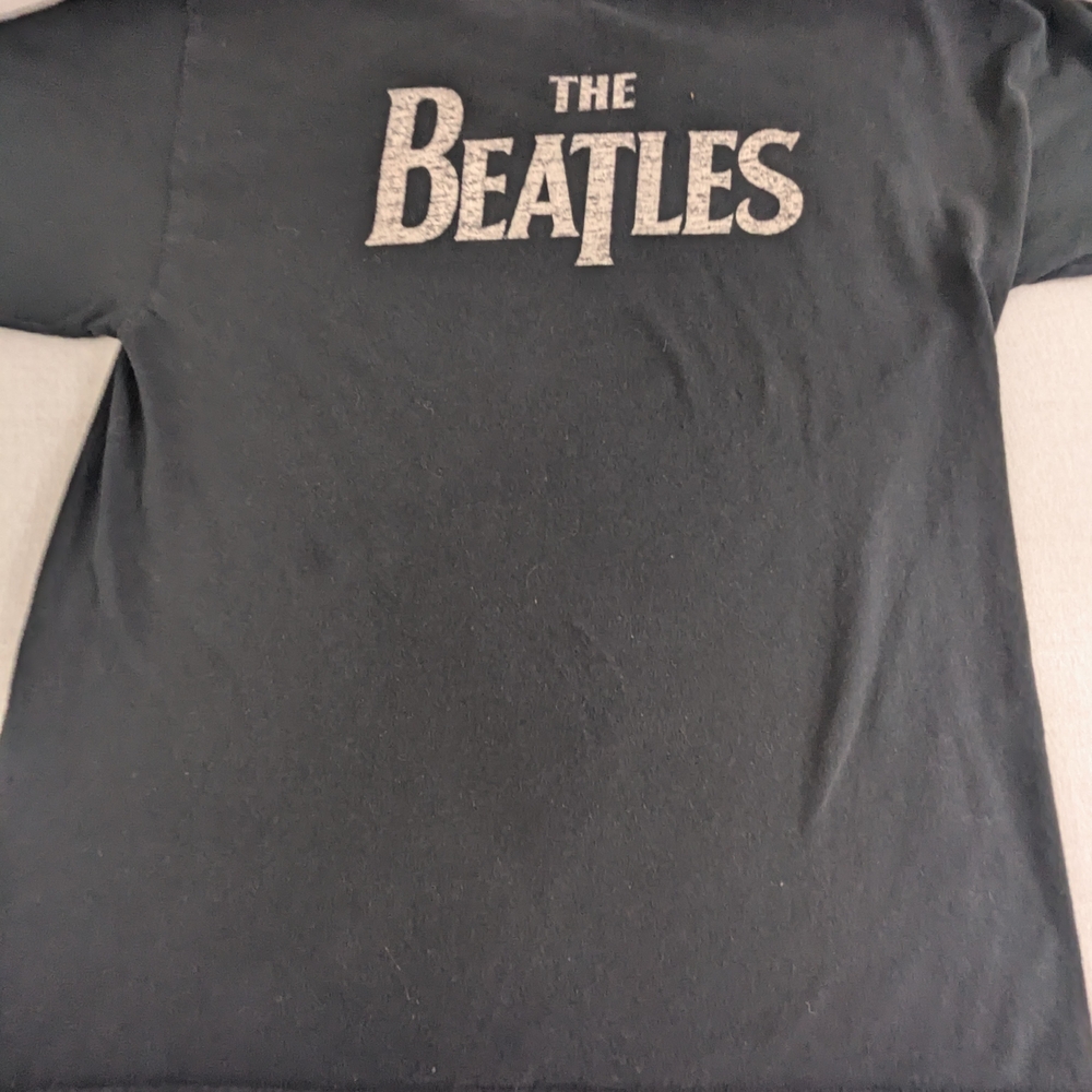 The Beatles Vintage 2012 Classic Logo Black T-Shirt Medium